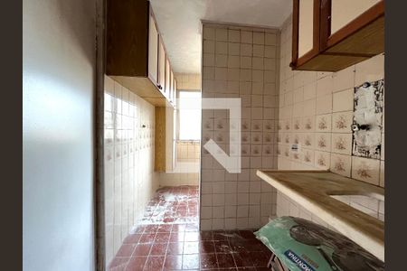 Apartamento à venda com 67m², 2 quartos e 1 vagaCozinha