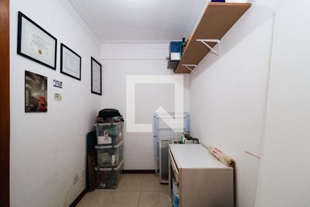 Apartamento à venda com 81m², 2 quartos e 1 vagaQuarto de Serviço