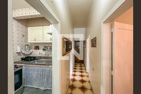 Apartamento à venda com 80m², 3 quartos e sem vagaCorredor