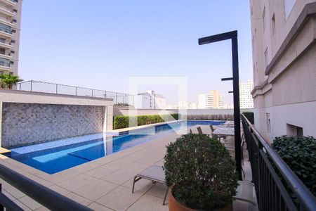 Apartamento à venda com 61m², 2 quartos e 2 vagasÁrea comum - Piscina