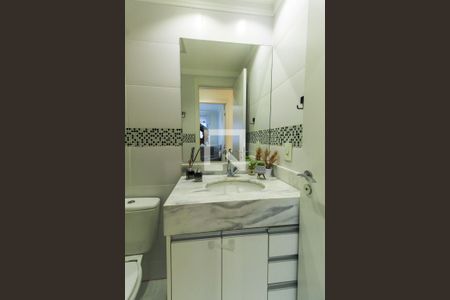 Apartamento à venda com 61m², 2 quartos e 2 vagasBanheiro