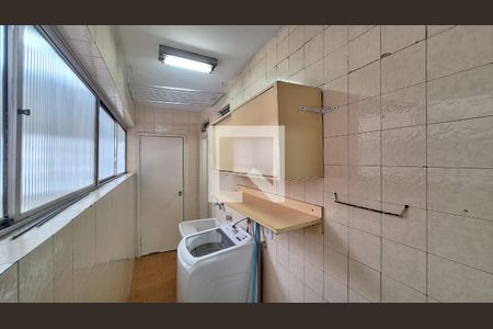 Apartamento à venda com 118m², 3 quartos e 1 vaga Apartamento à venda com 118m², 3 quartos e 1 vagaÁrea de Serviço
