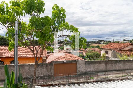 Casa à venda com 126m², 3 quartos e 2 vagas Casa à venda com 126m², 3 quartos e 2 vagasVista da varanda do quarto 2
