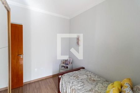 Casa à venda com 126m², 3 quartos e 2 vagas Casa à venda com 126m², 3 quartos e 2 vagasQuarto 2