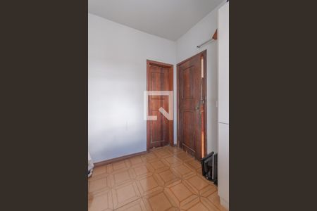 Casa à venda com 363m², 5 quartos e 4 vagas Casa à venda com 363m², 5 quartos e 4 vagasQuarto de Serviço