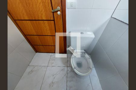 Casa à venda com 185m², 3 quartos e 2 vagasBanheiro 2