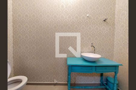 Casa à venda com 185m², 3 quartos e 2 vagasLavabo