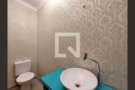 Casa à venda com 185m², 3 quartos e 2 vagasLavabo