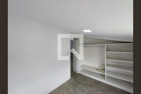 Casa à venda com 185m², 3 quartos e 2 vagasQuarto 3 - Sótão