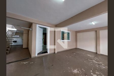 Casa à venda com 185m², 3 quartos e 2 vagasGaragem