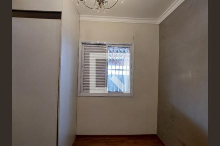 Casa à venda com 185m², 3 quartos e 2 vagasQuarto 2