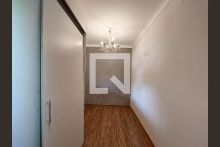 Casa à venda com 185m², 3 quartos e 2 vagasQuarto 2