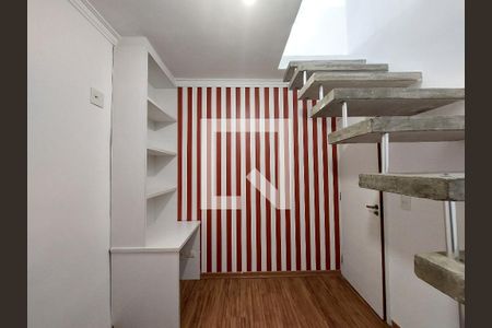 Casa à venda com 185m², 3 quartos e 2 vagasEscritório