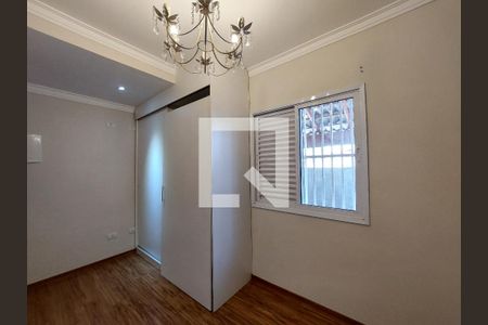 Casa à venda com 185m², 3 quartos e 2 vagasQuarto 2