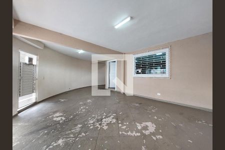 Casa à venda com 185m², 3 quartos e 2 vagasGaragem