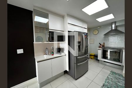 Apartamento à venda com 114m², 2 quartos e 2 vagasCozinha