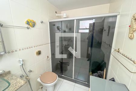 Apartamento à venda com 200m², 4 quartos e 3 vagasBanheiro do Quarto 2