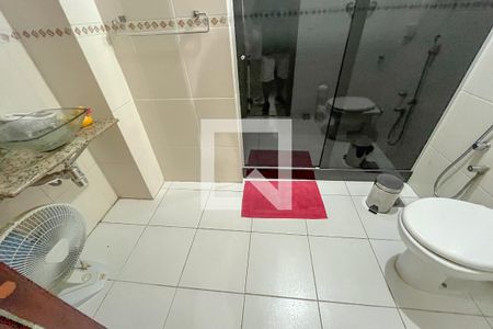Apartamento à venda com 200m², 4 quartos e 3 vagasBanheiro do Quarto 4