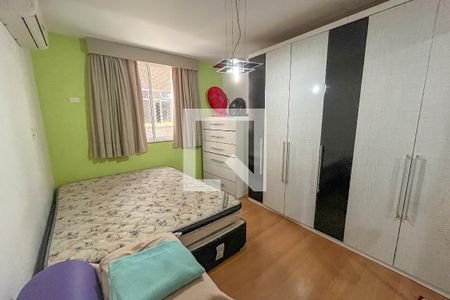 Apartamento à venda com 200m², 4 quartos e 3 vagasQuarto 4