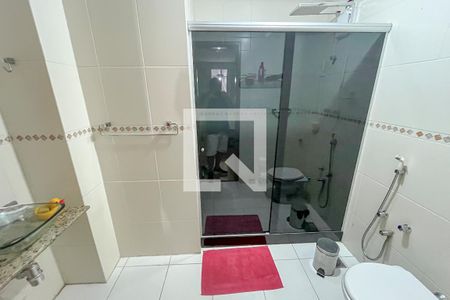 Apartamento à venda com 200m², 4 quartos e 3 vagasBanheiro do Quarto 4