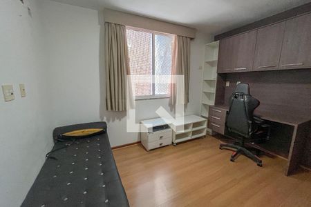 Apartamento à venda com 200m², 4 quartos e 3 vagasQuarto 3