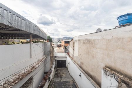 Casa à venda com 215m², 5 quartos e 3 vagasVista do Quarto 4 no 2° Pavimento