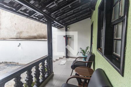 Casa à venda com 215m², 5 quartos e 3 vagasAlpendre 