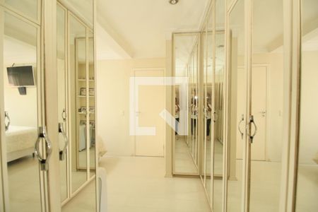 Apartamento à venda com 142m², 3 quartos e 2 vagasCloset da suíte