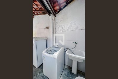 Casa para alugar com 240m², 2 quartos e 2 vagasÁrea de Serviço