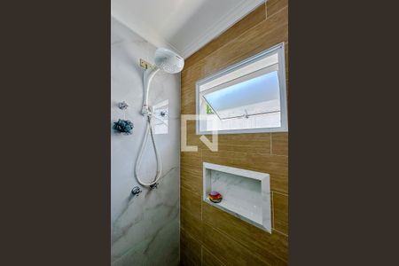 Casa para alugar com 240m², 2 quartos e 2 vagasBanheiro