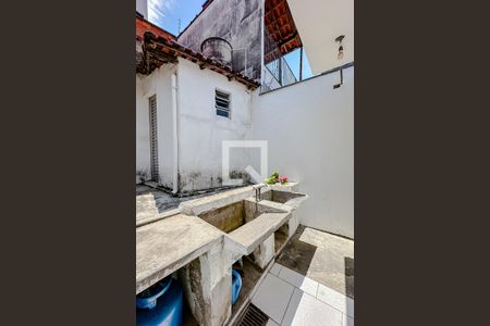 Casa para alugar com 240m², 2 quartos e 2 vagasÁrea externa