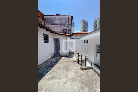 Casa para alugar com 240m², 2 quartos e 2 vagasÁrea externa