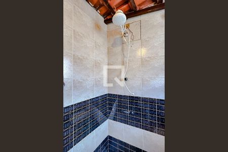 Casa para alugar com 240m², 2 quartos e 2 vagasBanheiro de serviço