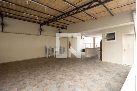 Apartamento para alugar com 45m², 2 quartos e 1 vaga Apartamento para alugar com 45m², 2 quartos e 1 vagaÁrea comum - Salão de festas