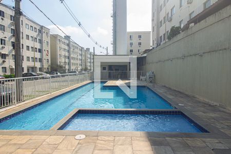 Apartamento para alugar com 45m², 2 quartos e 1 vaga Apartamento para alugar com 45m², 2 quartos e 1 vagaÁrea comum - Piscina