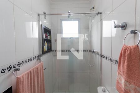 Casa à venda com 100m², 3 quartos e 2 vagasBanheiro da Suíte