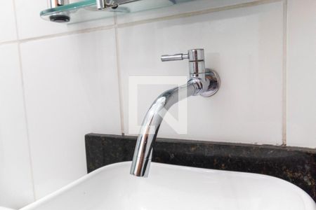 Casa à venda com 100m², 3 quartos e 2 vagasBanheiro 2