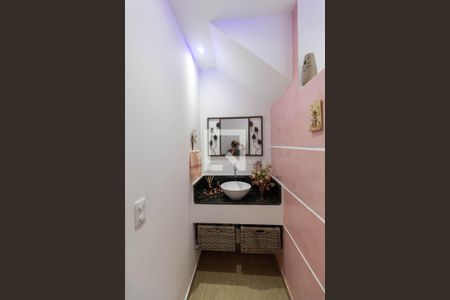 Casa à venda com 100m², 3 quartos e 2 vagasLavabo