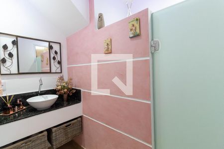 Casa à venda com 100m², 3 quartos e 2 vagasLavabo