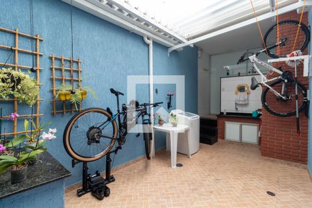 Casa à venda com 100m², 3 quartos e 2 vagasQuintal