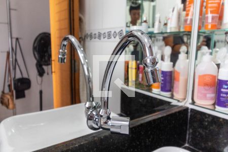 Casa à venda com 100m², 3 quartos e 2 vagasBanheiro da Suíte