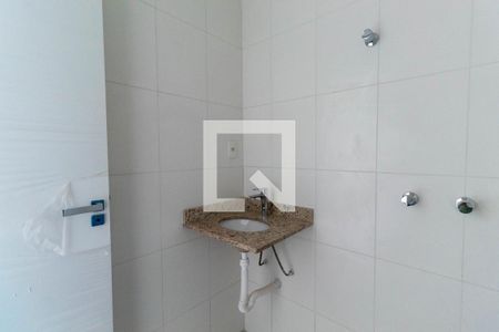 Apartamento para alugar com 54m², 2 quartos e 1 vaga Apartamento para alugar com 54m², 2 quartos e 1 vagaBanheiro da Suíte