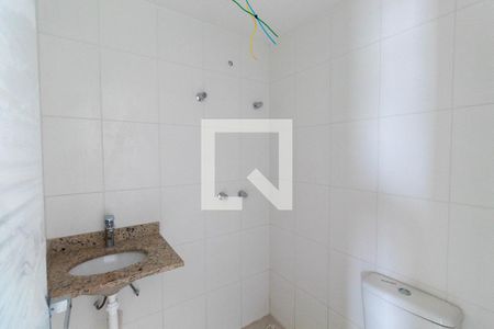Apartamento para alugar com 54m², 2 quartos e 1 vaga Apartamento para alugar com 54m², 2 quartos e 1 vagaBanheiro da Suíte