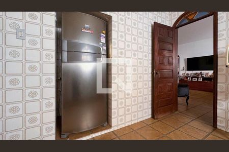 Casa à venda com 225m², 3 quartos e 3 vagasCozinha