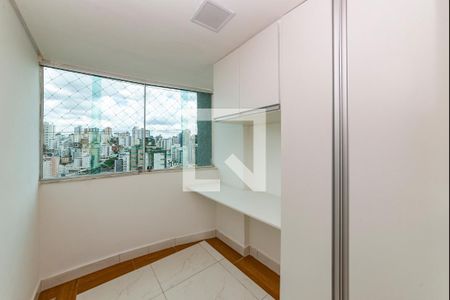 Apartamento para alugar com 127m², 3 quartos e 2 vagasEscritório