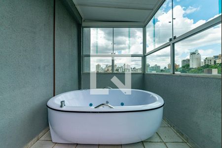 Apartamento para alugar com 127m², 3 quartos e 2 vagasTerraço