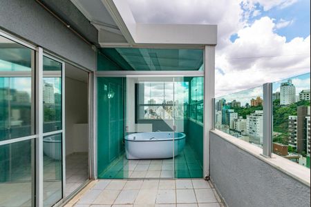 Apartamento para alugar com 127m², 3 quartos e 2 vagasTerraço