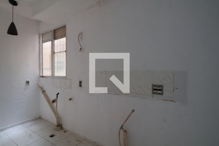 Apartamento à venda com 42m², 2 quartos e 1 vagaCozinha e Área de Serviço