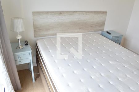 Quarto 1 de apartamento para alugar com 2 quartos, 59m² em Boa Vista, Curitiba