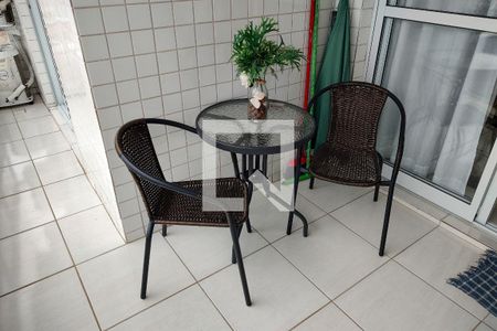 Apartamento para alugar com 73m², 2 quartos e 1 vagaSacada